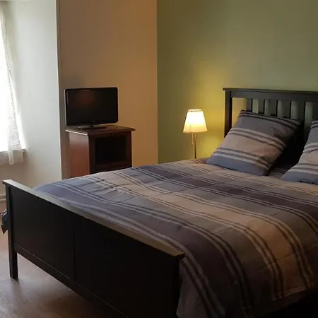 Lodge-sagne Ferme Renovee Au Coeur Du Cantal A Proximite De La Station De Du Lioran Tatil Evi Neussargues en Pinatelle