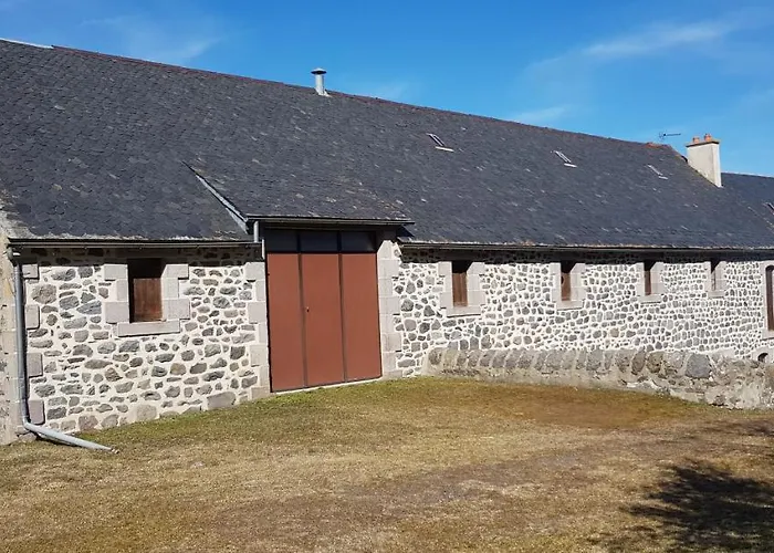 Casa vacanze Lodge-sagne Ferme Rénovée Au Cœur Du Cantal à Proximité De La Station De Du Lioran Neussargues en Pinatelle