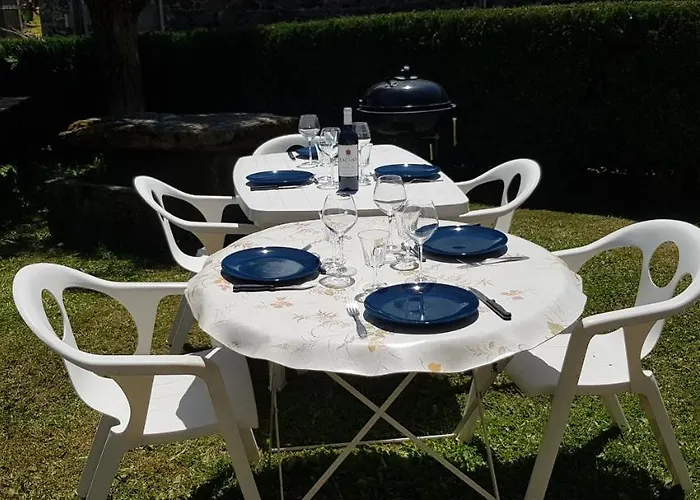 Lodge-sagne Ferme Rénovée Au Cœur Du Cantal à Proximité De La Station De Du Lioran