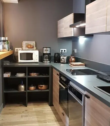 Lodge-sagne Ferme Rénovée Au Cœur Du Cantal à Proximité De La Station De Du Lioran * Neussargues en Pinatelle