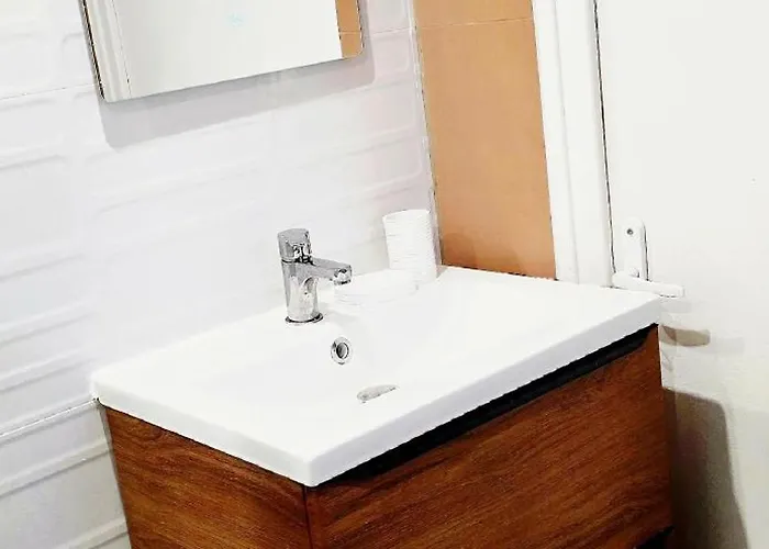 Lodge-sagne Ferme Rénovée Au Cœur Du Cantal à Proximité De La Station De Du Lioran *